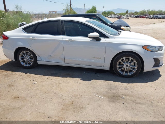 Ford Fusion Hybrid Se 2019 3FA6P0LU9KR188949 Image 13
