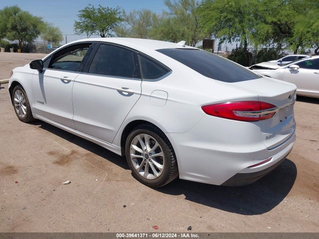 Ford Fusion Hybrid Se 2019 3FA6P0LU9KR188949 Image 3