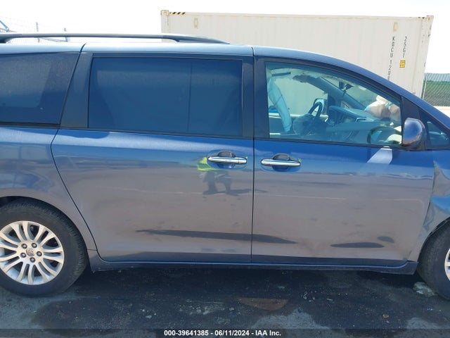 Toyota Sienna Xle 8 Passenger 2015 5TDYK3DC2FS641322 Image 13