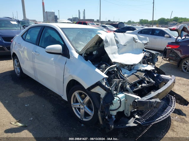Toyota COROLLA LE 2015 5YFBURHE8FP226478 головне зображення