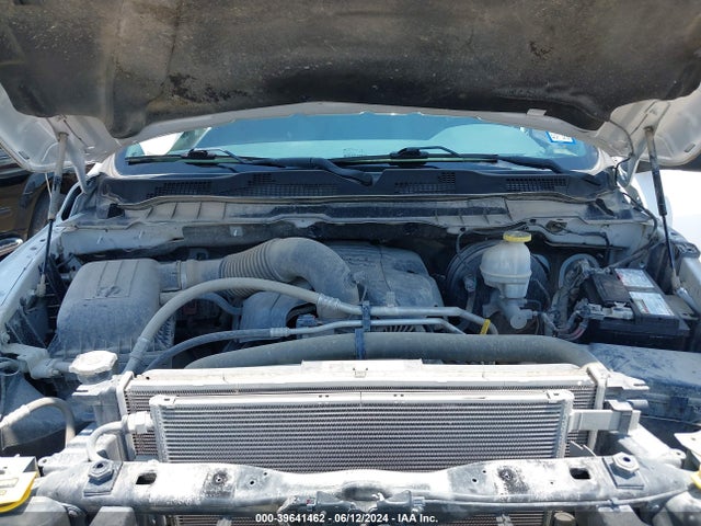 1C6RR7LT8KS688078 RAM 1500 Classic Big Horn  4x4 5'7 Box