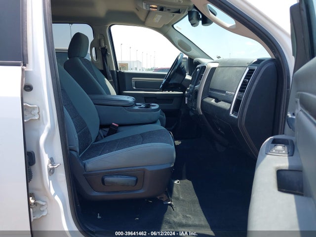1C6RR7LT8KS688078 RAM 1500 Classic Big Horn  4x4 5'7 Box