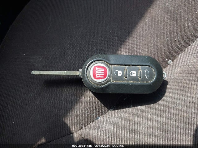 2013 FIAT 500 3C3CFFAR5DT743150 Photo 10