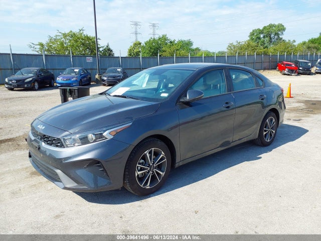 KIA Forte Lxs 2023 3KPF24AD8PE657854 Image 2