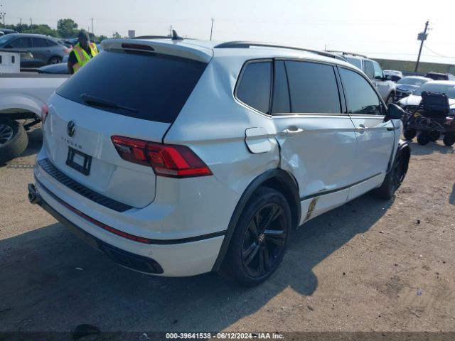 3VVCB7AX8RM008841 Volkswagen Tiguan 2.0t Se R-line Black
