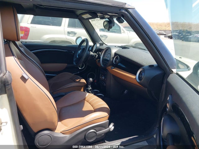 2013 MINI CONVERTIBLE WMWZP3C55DT705504 Photo 4