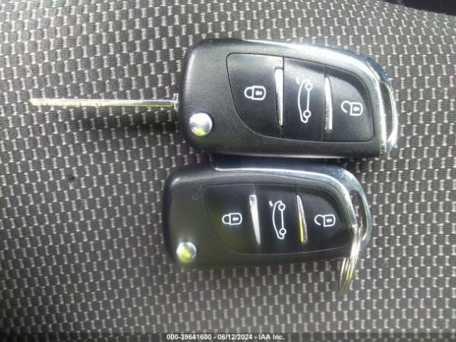 3N1CN7AP8HL803062 Nissan Versa 1.6 Sv