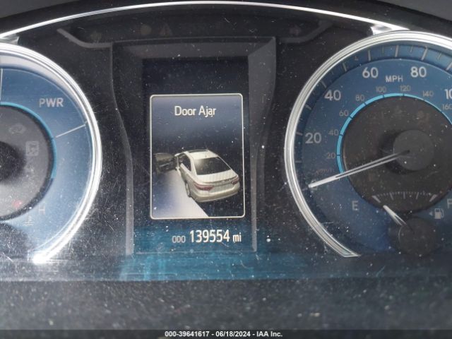 4T1BD1FK7FU142662 Toyota Camry Hybrid Le