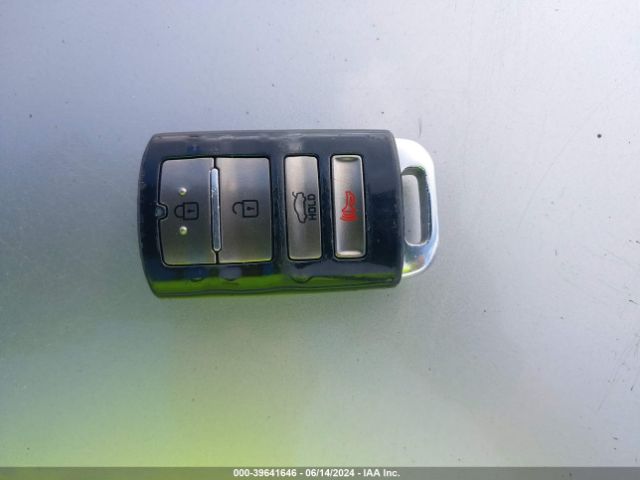 KNALN4D75F5168495 KIA Cadenza Premium