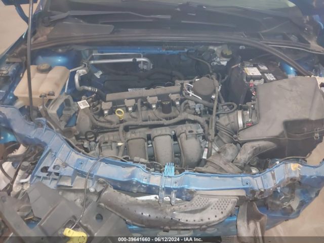 1FADP3F2XFL240046 Ford FOCUS SE