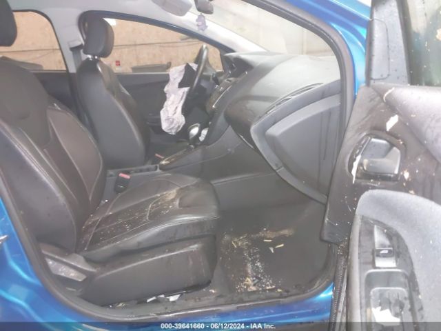 1FADP3F2XFL240046 Ford FOCUS SE