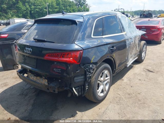 WA1BNBFY6J2023379 Audi Q5 2.0t Premium/2.0t Tech Premium