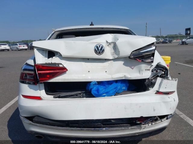 1VWAA7A31JC016580 Volkswagen Passat 2.0t R-line/2.0t S