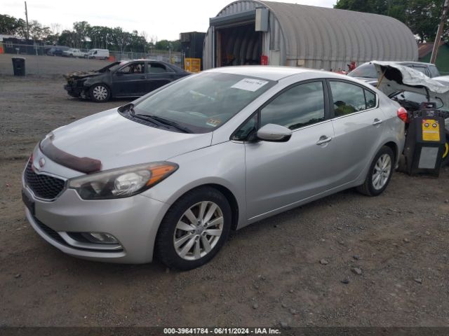 KNAFX4A8XE5049991 KIA FORTE EX