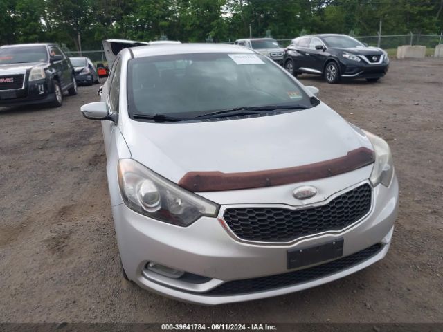 KNAFX4A8XE5049991 KIA FORTE EX