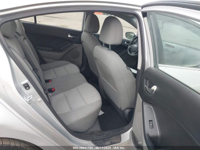 KNAFX4A8XE5049991 KIA FORTE EX