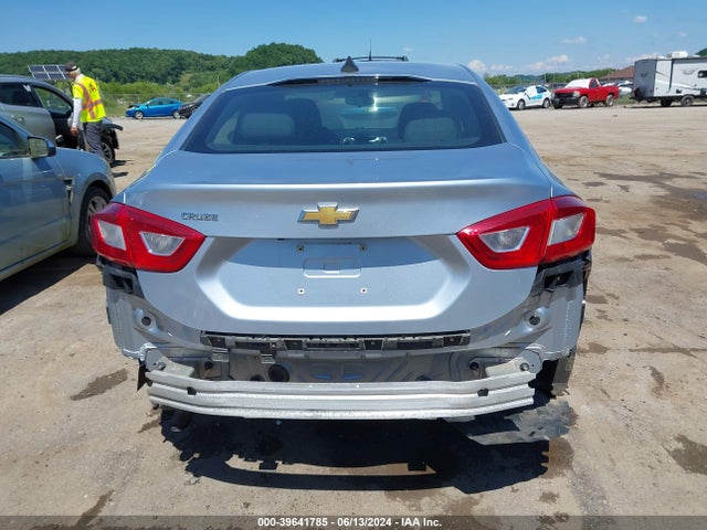 Chevrolet Cruze Ls Auto 2017 1G1BC5SM0H7266238 Image 17
