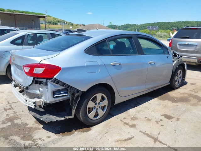 Chevrolet Cruze Ls Auto 2017 1G1BC5SM0H7266238 Image 4