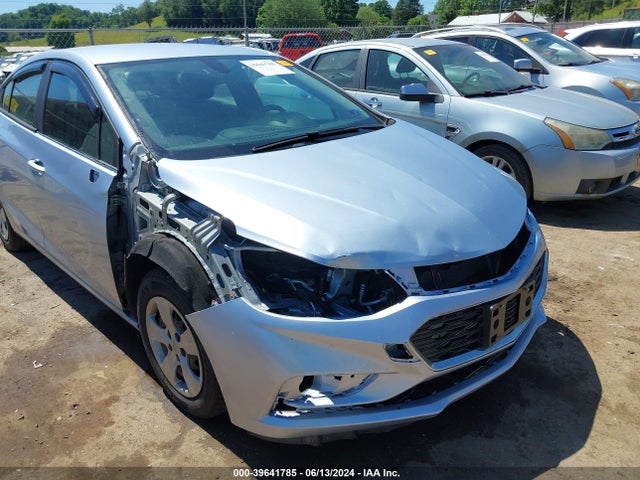 Chevrolet Cruze Ls Auto 2017 1G1BC5SM0H7266238 Image 6