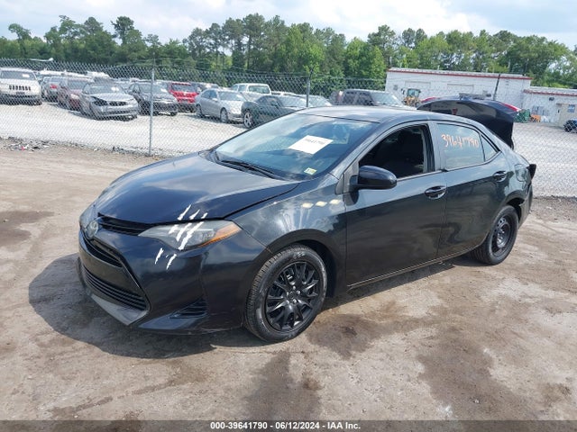 Toyota COROLLA LE 2017 5YFBURHE2HP600330 Image 2