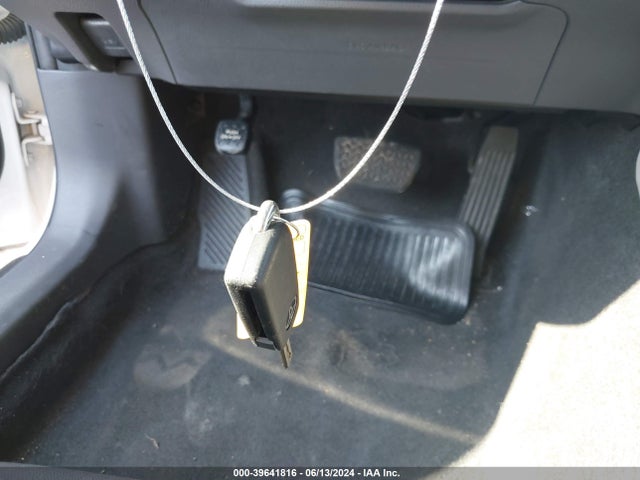 Toyota CAMRY LE 2020 4T1C11AK9LU315548 Image 11