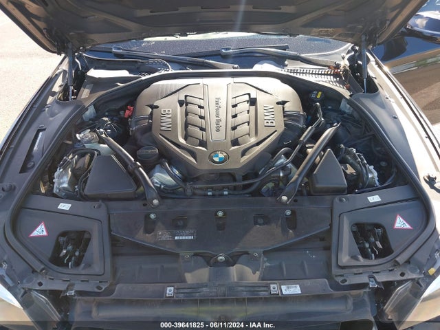 BMW 550i 2015 WBAKN9C58FD682453 Image 10