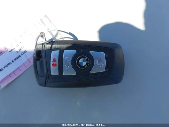 BMW 550i 2015 WBAKN9C58FD682453 Image 11