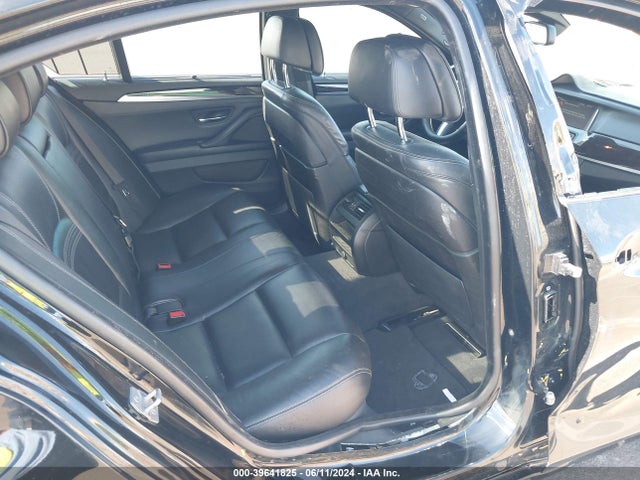 BMW 550i 2015 WBAKN9C58FD682453 Image 8