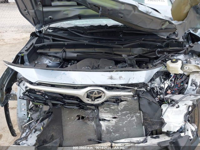 Toyota Highlander Xle 2021 5TDGZRBH1MS101305 Image 10