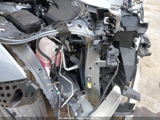 Toyota Highlander Xle 2021 5TDGZRBH1MS101305 Image 18