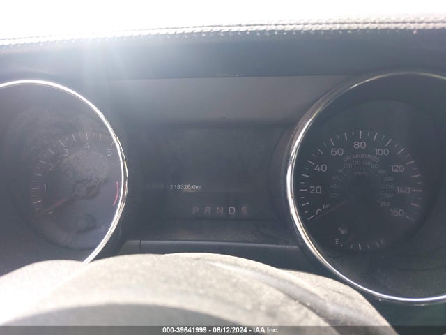 1FATP8EM0F5380249 Ford Mustang V6