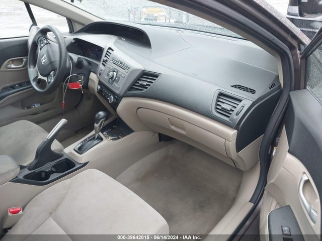 Продажа на аукционе авто 2012 Honda Civic Lx, vin: 2HGFB2F50CH528822, номер лота: 39642015