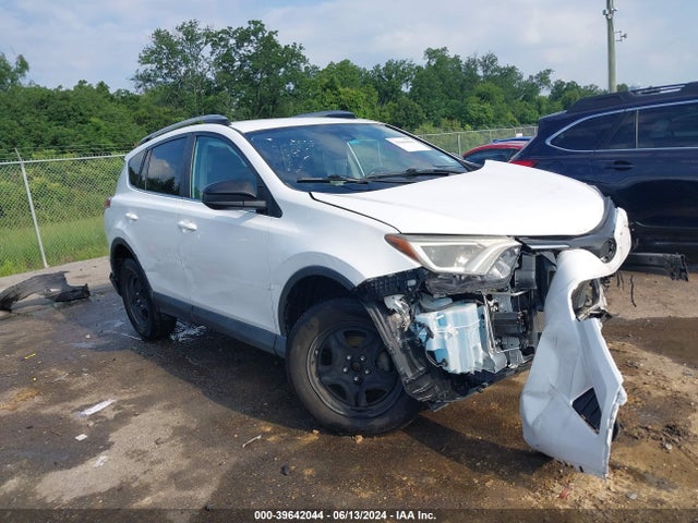 Toyota RAV4 LE 2017 2T3ZFREV5HW316886 main image
