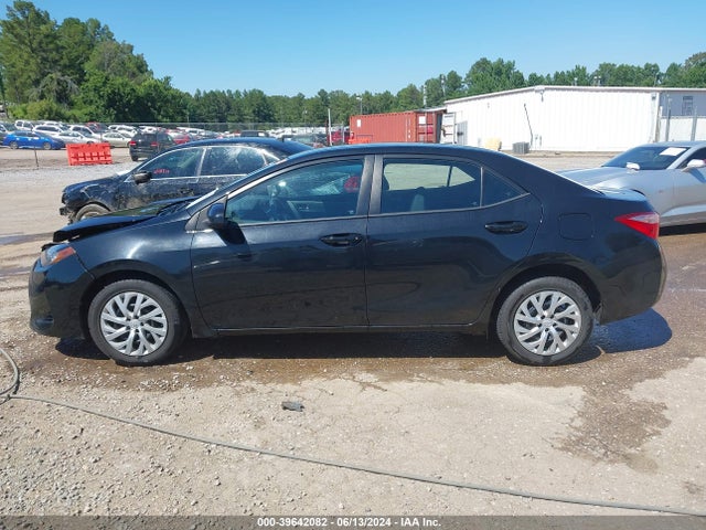 Toyota COROLLA LE 2017 5YFBURHEXHP627050 Image 14