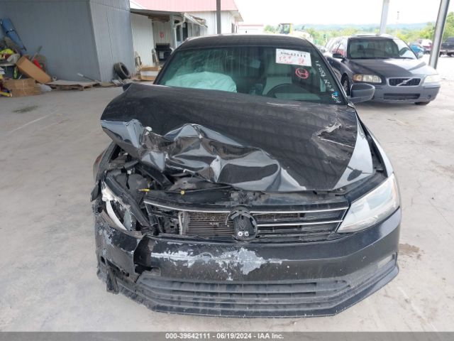 3VWD17AJ2FM219320 Volkswagen Jetta 1.8t Sport