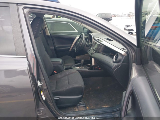 Toyota Rav4 Xle 2018 JTMWFREV6JJ185667 Image 5