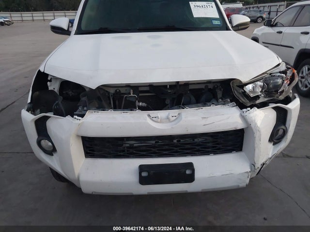 Toyota 4RUNNER SR5 2014 JTEZU5JR9E5075338 Image 6