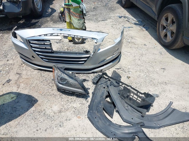 Hyundai Genesis 3.8 2015 KMHGN4JE4FU071832 Image 12