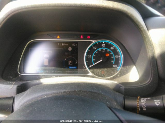 1N4AZ1CP2KC305905 Nissan LEAF SV