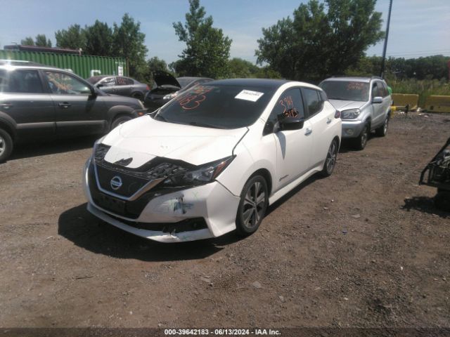 1N4AZ1CP2KC305905 Nissan LEAF SV
