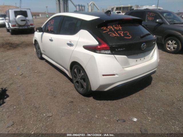 1N4AZ1CP2KC305905 Nissan LEAF SV