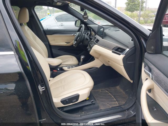 WBXHT3C33H5F77899 BMW X1 Xdrive28i