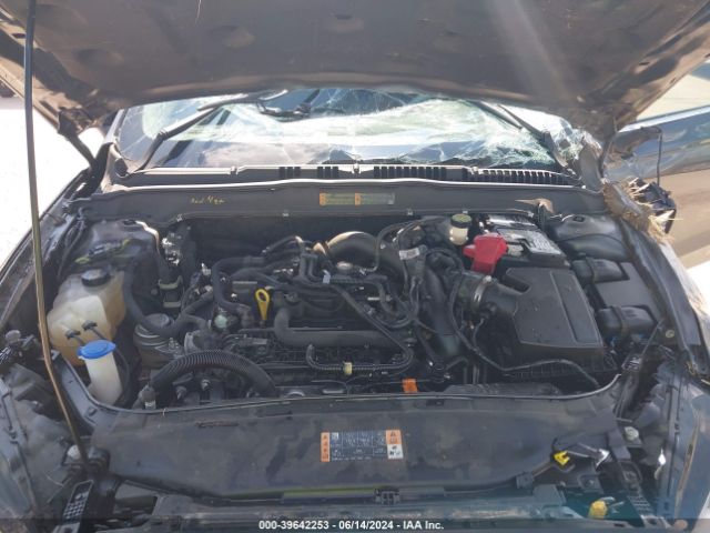 3FA6P0HD6JR267289 Ford FUSION SE