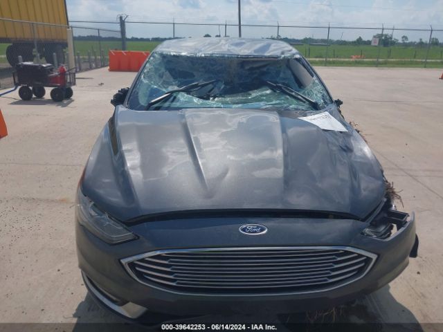 3FA6P0HD6JR267289 Ford FUSION SE