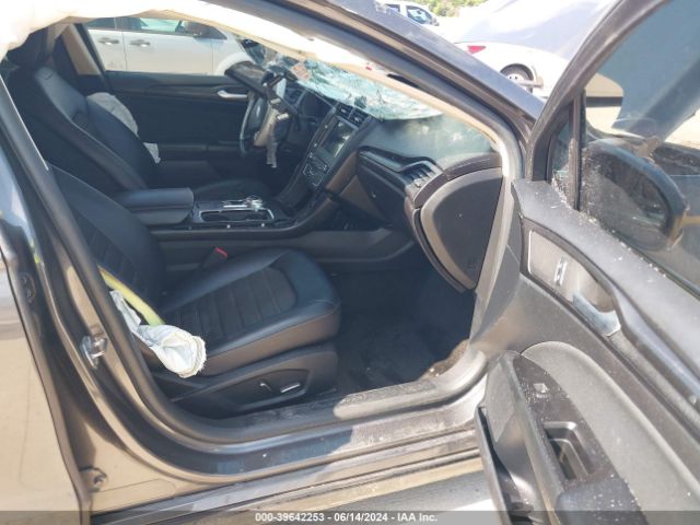 3FA6P0HD6JR267289 Ford FUSION SE