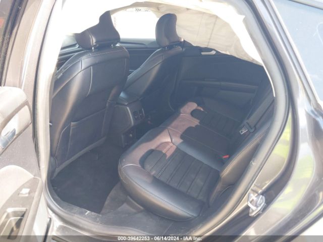 3FA6P0HD6JR267289 Ford FUSION SE