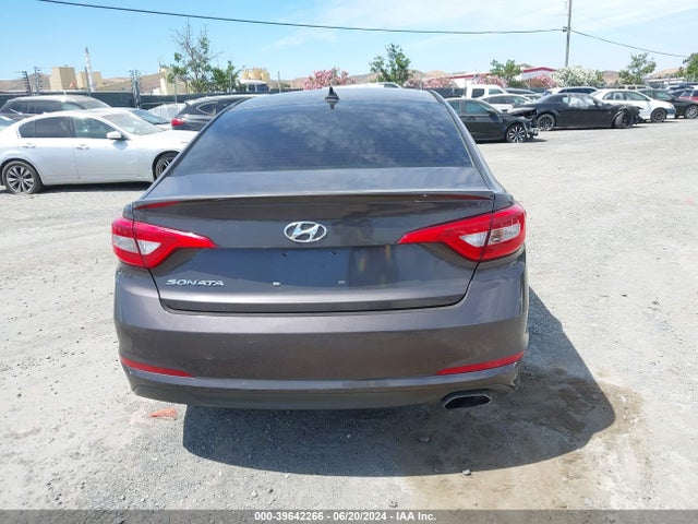 Hyundai SONATA SE 2015 5NPE24AF8FH054006 Image 16