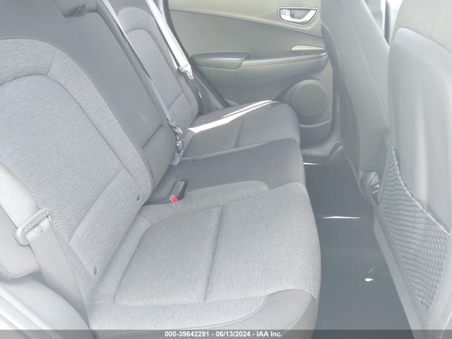 KM8K33AG7PU188544 Hyundai Kona Electric Sel