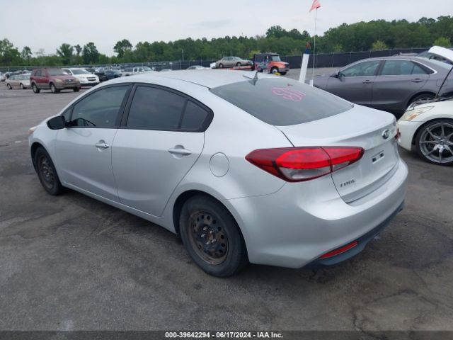 3KPFK4A70HE110587 KIA FORTE LX