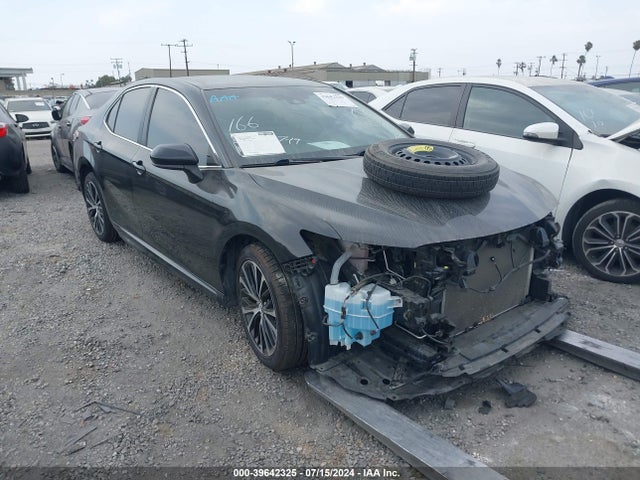 2018 4T1B11HK8JU094331 main image